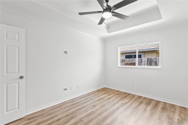 3829 Holland Dr, Corpus Christi, TX 78418
