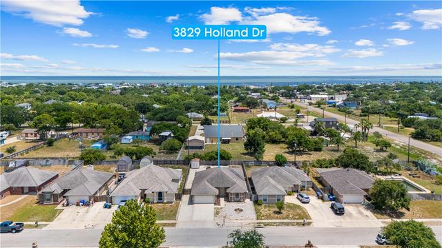 3829 Holland Dr, Corpus Christi, TX 78418