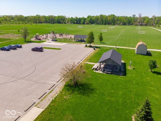 7888 Magnolia Street, New Palestine, IN 46163