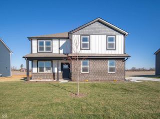 7888 Magnolia Street, New Palestine, IN 46163