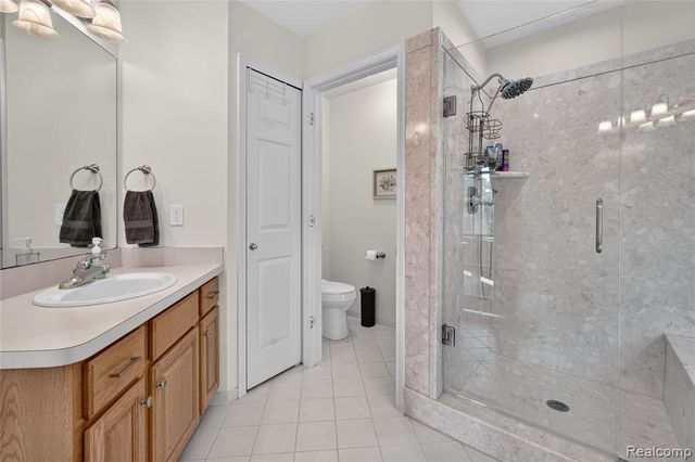 8805 Pebble Creek Drive, Pinckney, MI 48169