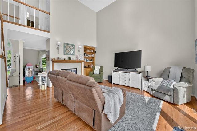 8805 Pebble Creek Drive, Pinckney, MI 48169