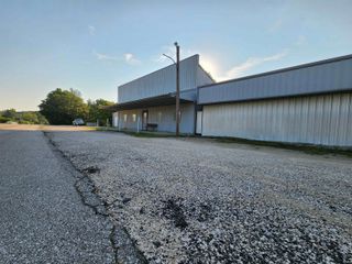 4026 W US Hwy 50, Mitchell, IN 47421