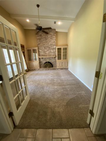 1415 Red Oak Circle, Farmersville, TX 75442