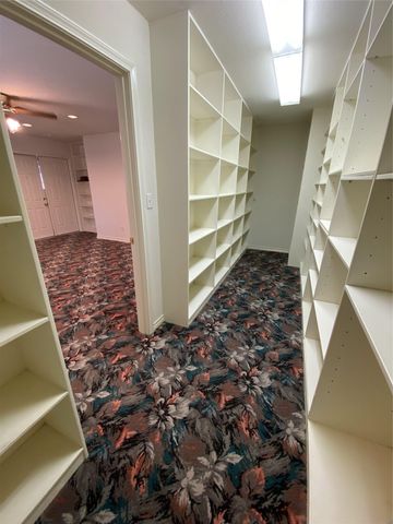 1415 Red Oak Circle, Farmersville, TX 75442