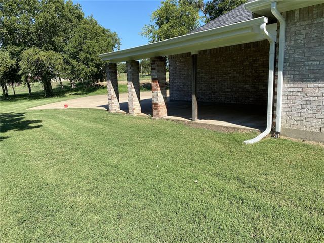 1415 Red Oak Circle, Farmersville, TX 75442