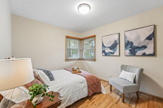 1316 Kilmer Avenue, Saint Louis Park, MN 55426
