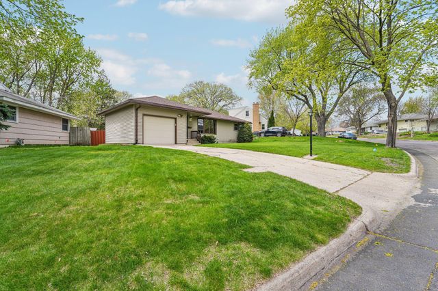 1316 Kilmer Avenue, Saint Louis Park, MN 55426
