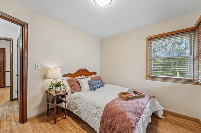 1316 Kilmer Avenue, Saint Louis Park, MN 55426