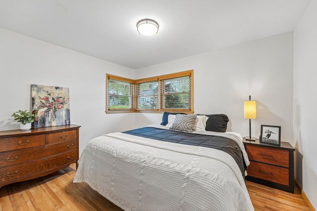 1316 Kilmer Avenue, Saint Louis Park, MN 55426
