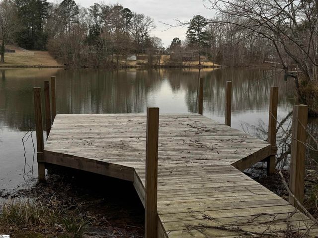 134 Carlton Street, Greenwood, SC 29649