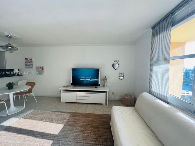 2501 S Ocean Dr PH32, Hollywood, FL 33019