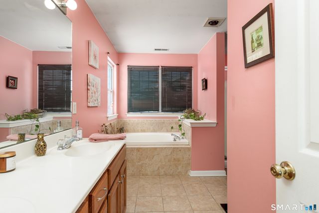 119 Auburn Way, Torrington, CT 06790