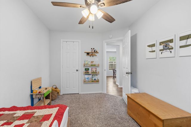 1307 Winding Willow Drive, Pinehurst, TX 77362