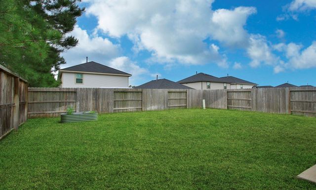 1307 Winding Willow Drive, Pinehurst, TX 77362