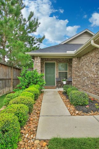 1307 Winding Willow Drive, Pinehurst, TX 77362