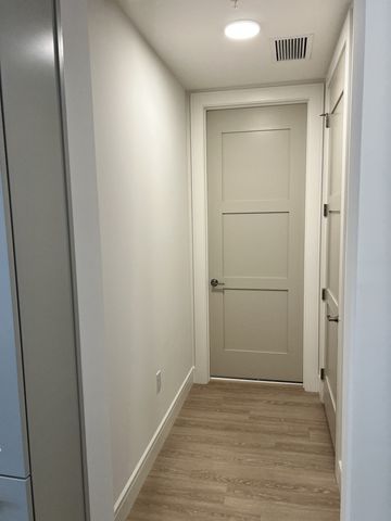 930 Commerce St Apt 1308, Nashville, TN 37203