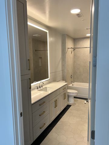 930 Commerce St Apt 1308, Nashville, TN 37203