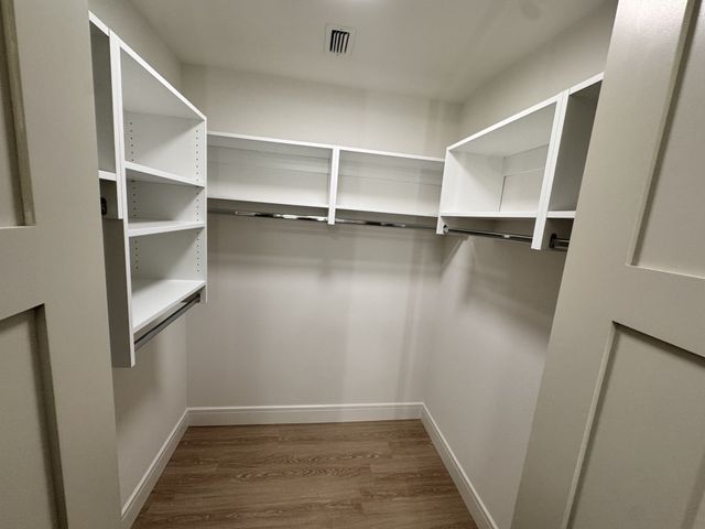 930 Commerce St Apt 1308, Nashville, TN 37203