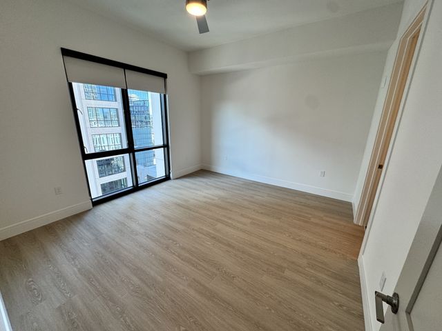 930 Commerce St Apt 1308, Nashville, TN 37203