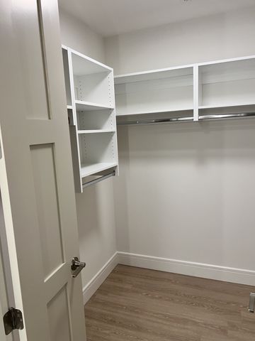 930 Commerce St Apt 1308, Nashville, TN 37203