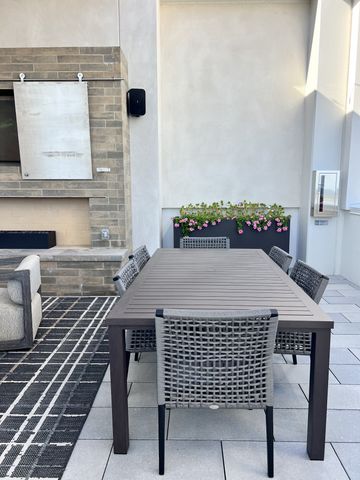 930 Commerce St Apt 1308, Nashville, TN 37203