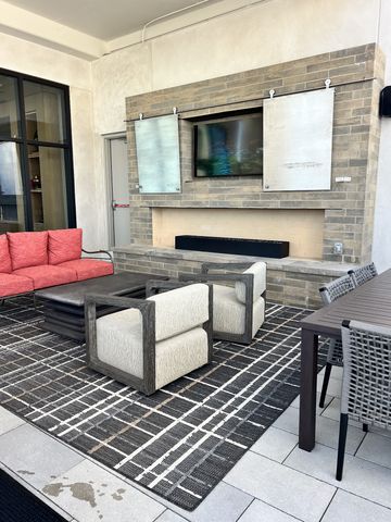 930 Commerce St Apt 1308, Nashville, TN 37203