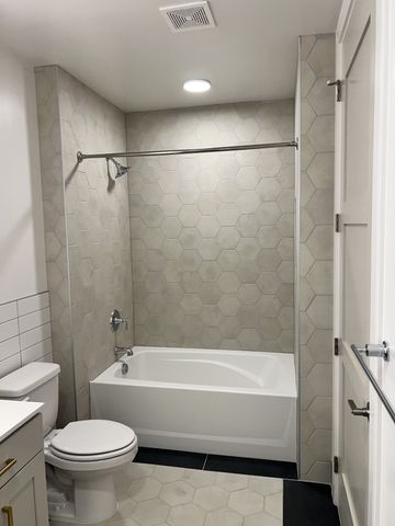 930 Commerce St Apt 1308, Nashville, TN 37203