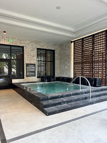 930 Commerce St Apt 1308, Nashville, TN 37203