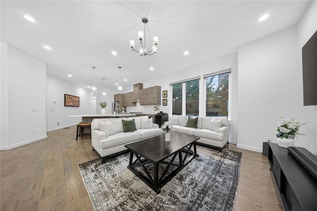 2182 Bristol Cove, Atlanta, GA 30341