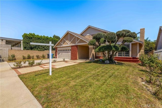 8824 Sari Avenue, Northridge, CA 91343