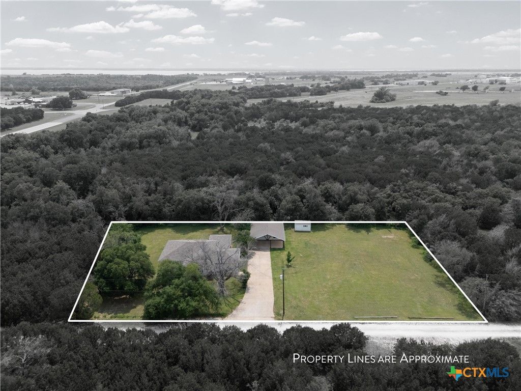 7031 Steinbeck Bend Drive, Waco, TX 76708