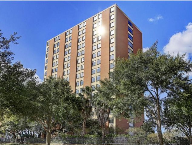 7520 Hornwood Drive 103, Houston, TX 77036