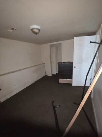 16440 Michigan Avenue, South Holland, IL 60473