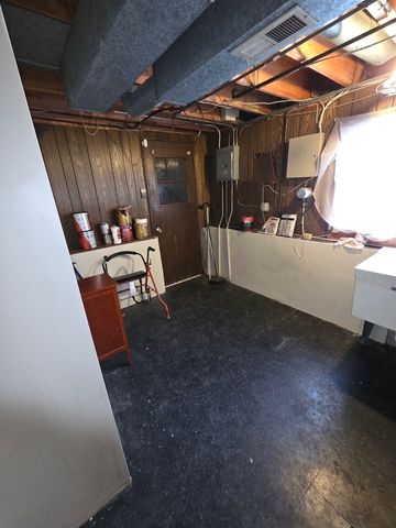 16440 Michigan Avenue, South Holland, IL 60473