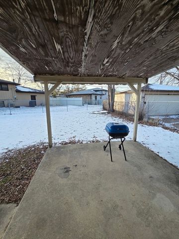 16440 Michigan Avenue, South Holland, IL 60473