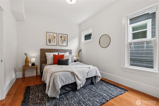 1830 N 54th Street, Seattle, WA 98103