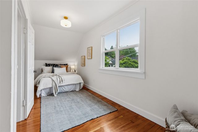 1830 N 54th Street, Seattle, WA 98103