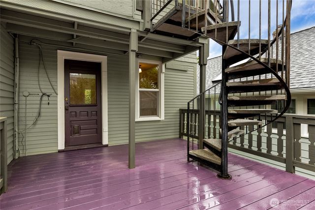 1830 N 54th Street, Seattle, WA 98103