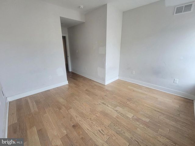 1611 N WOLFE ST, Baltimore, MD 21213