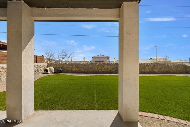 864 Crystal Deer Drive, El Paso, TX 79928