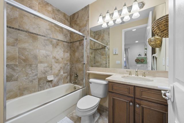 8844 STARHAVEN Cove, Boynton Beach, FL 33473