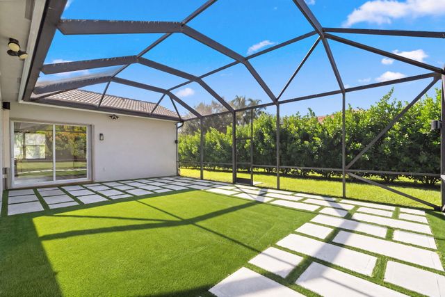 8844 STARHAVEN Cove, Boynton Beach, FL 33473