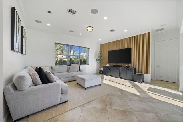 8844 STARHAVEN Cove, Boynton Beach, FL 33473