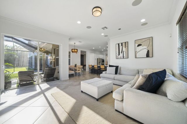 8844 STARHAVEN Cove, Boynton Beach, FL 33473