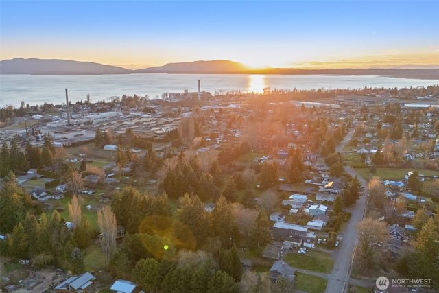 3009 Birchwood Avenue, Bellingham, WA 98225