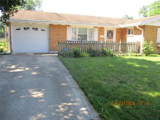 1022 Mayfield Drive, Troy, OH 45373