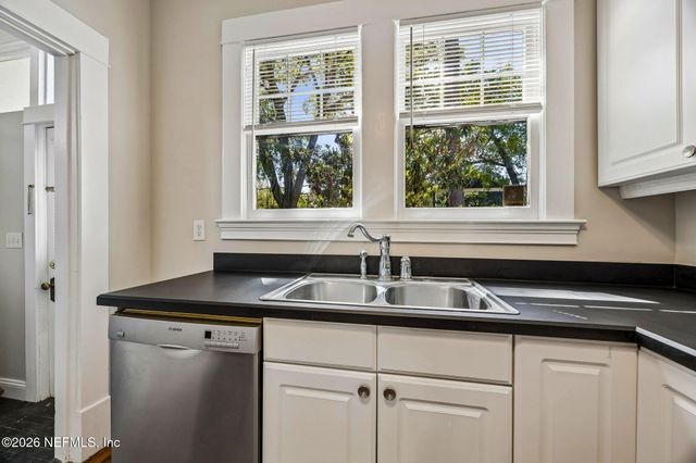 2358 ERNEST Street, Jacksonville, FL 32204