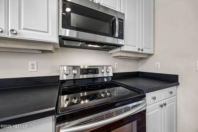 2358 ERNEST Street, Jacksonville, FL 32204