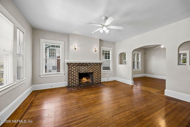 2358 ERNEST Street, Jacksonville, FL 32204